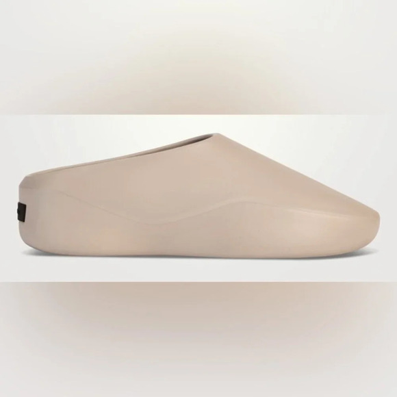 NIB FEAR OF GOD EVA designer trendy streetwear slip on sandal runner Shoes 11/12 - Picture 1 of 6